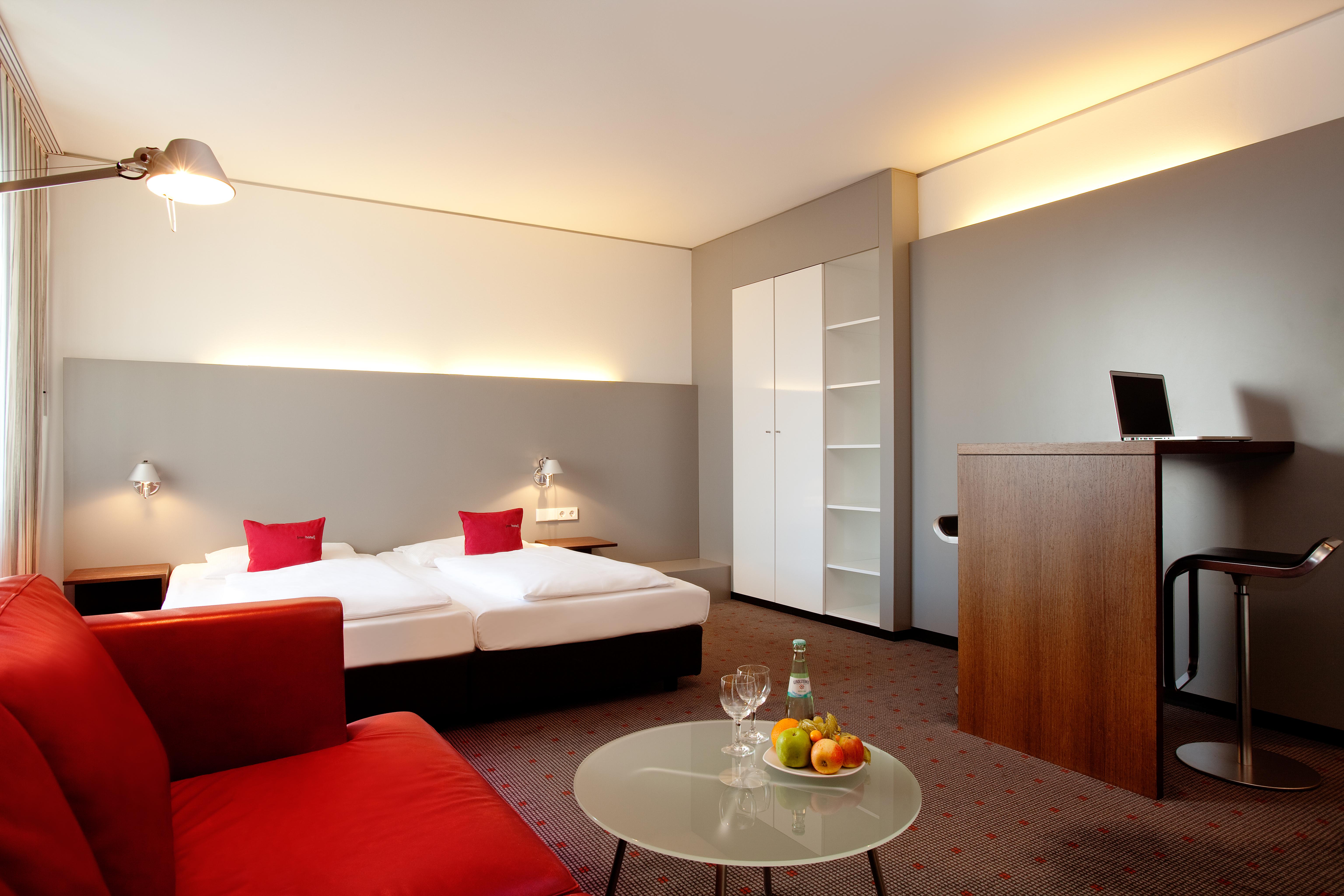 เวียนนา เฮาส์ อีซี เอ็มโอ ชตุทการ์ท Hotel สตุตการ์ต ภายนอก รูปภาพ
